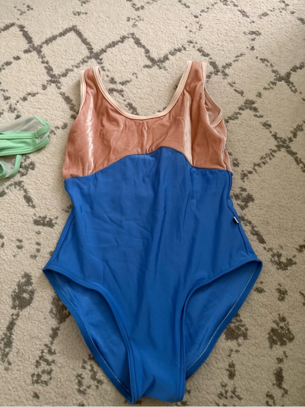 Yumiko Anna dual - m
